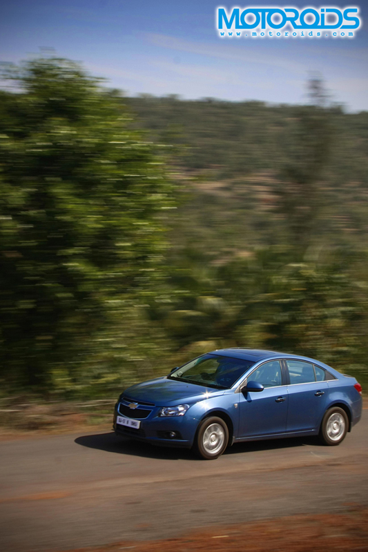 chevrolet cruze front motoroids 